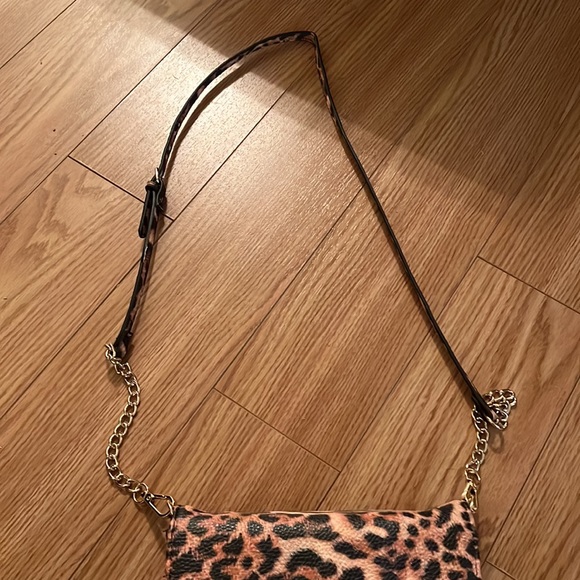 Never used Steve Madden crossbody bag - Picture 3 of 6